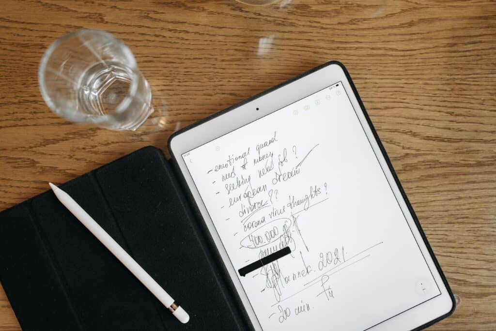 people buy apple pencil so they could take handwritten notes on their ipad