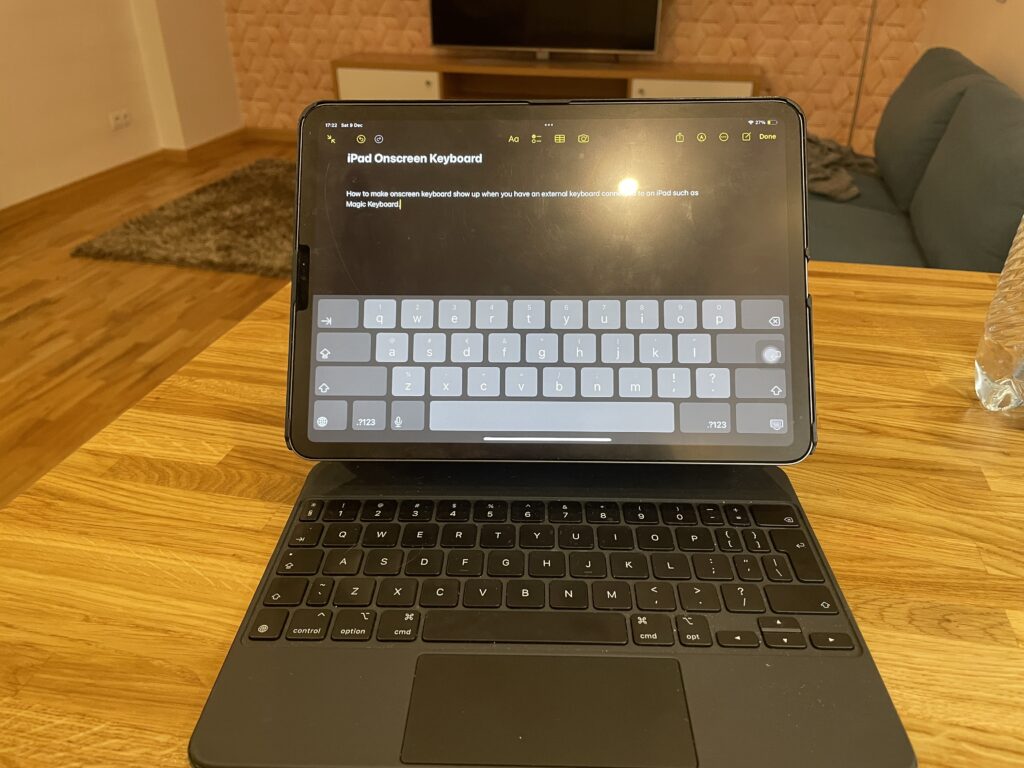 ipad onscreen keyboard with external keyboard